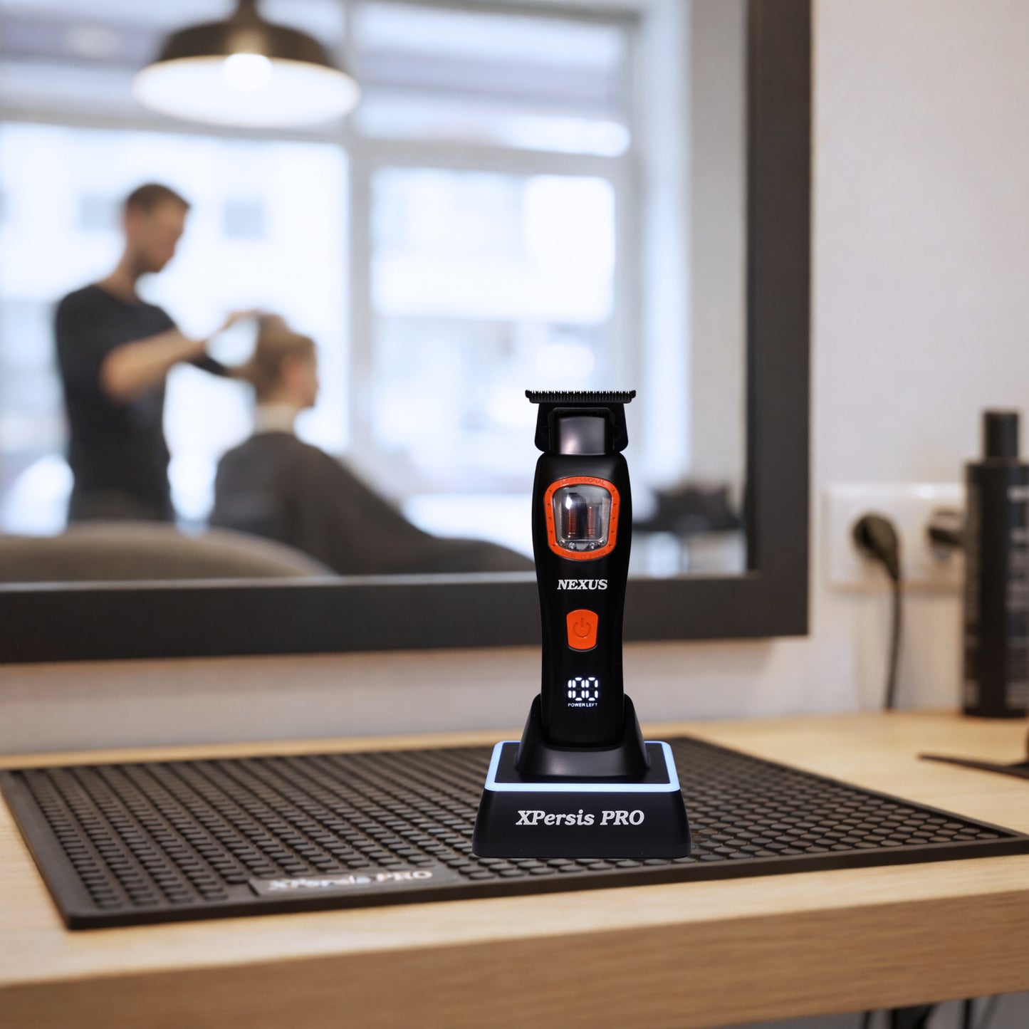 XPERSIS PRO Mini Nexus Vector Motor Dual Coil 9000 RPM Cordless Hair Trimmer